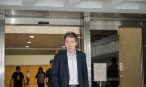 Hong Kong Media Mogul Yu Pun-hoi Who Publicly Supported CCP Declared Bankrupt