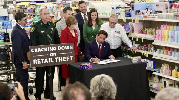 Florida’s DeSantis Takes Swipes at Cities Where Crime is Surging, Signs Law Boosting Penalties for Theft
