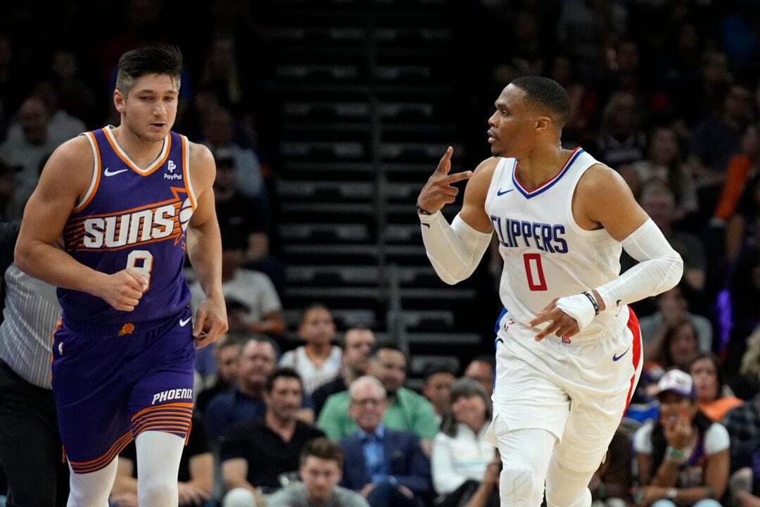Clippers Scorch Suns Early in 105–92 Win