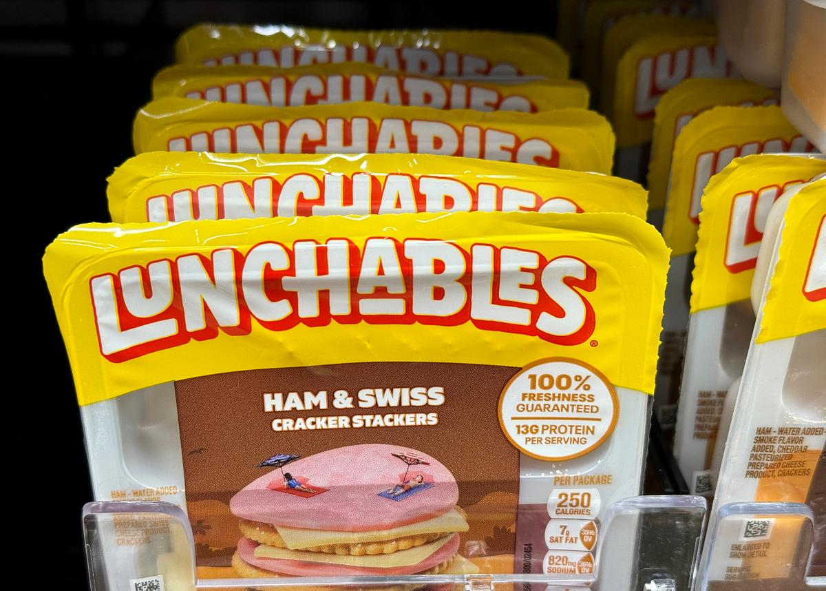 Consumer Reports Urges Government to Remove Popular Kids Snack From National School Lunch Program