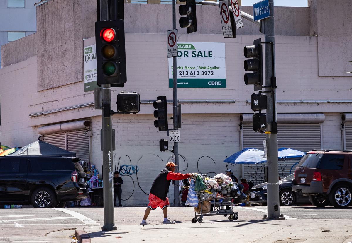 Los Angeles City Council Demands Answers After Homeless ‘Dumping’