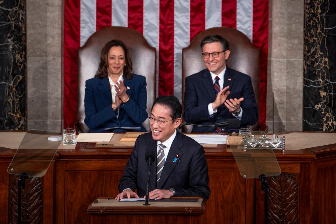 Japan’s Kishida Urges US to Maintain Its ‘Pivotal Role’ in the World