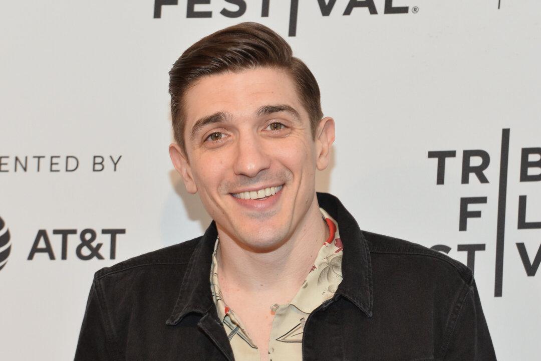 Comedian Andrew Schulz Expresses Patriotism, Says He’s ‘Proud to Be American’