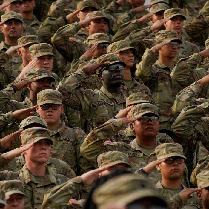 Army Considers Cutting Popular Education Benefits Amid Recruitment Struggles