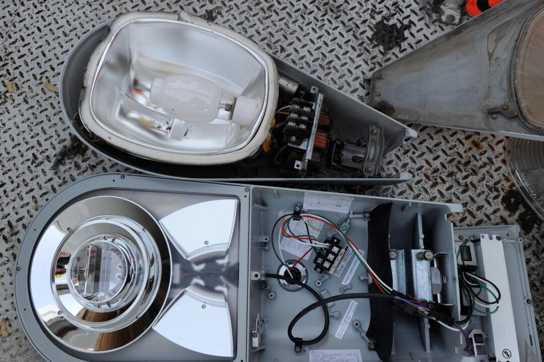 Theft of Light Post and Copper Wiring From Poles Occurring Across the Nation