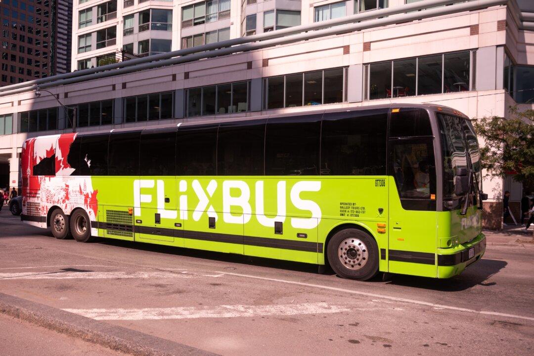 Discount Bus Service’s New Route Opens Up More of Ontario for Intercity Travel