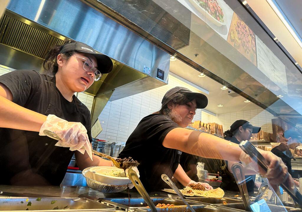 Price Hikes, Job Losses in Wake of California’s New Minimum Wage for Fast-Food Workers