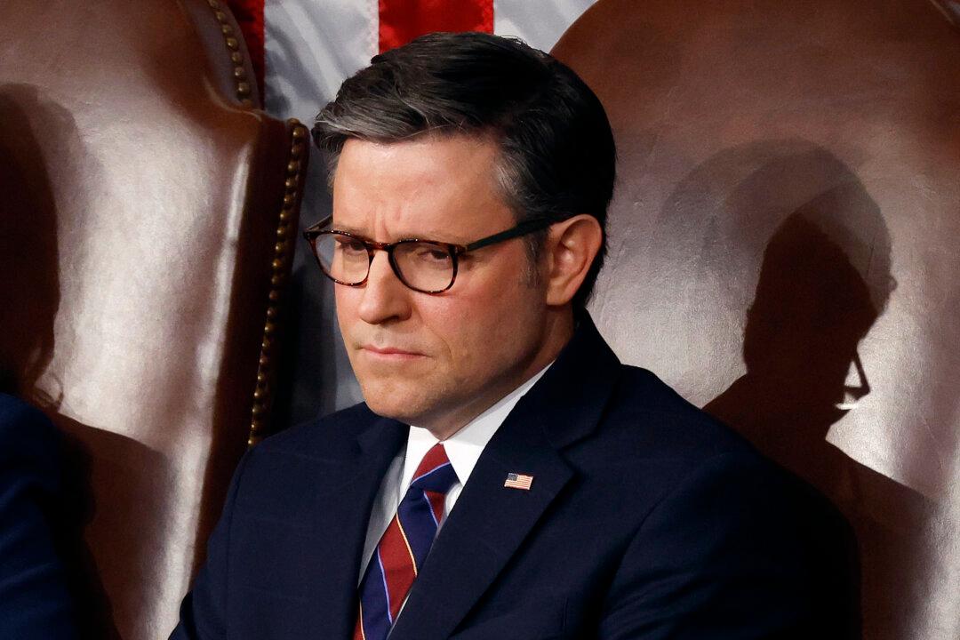 Bipartisan Lawmakers Call on Speaker Johnson to Bring Up Senate-Passed Ukraine, Israel Bill