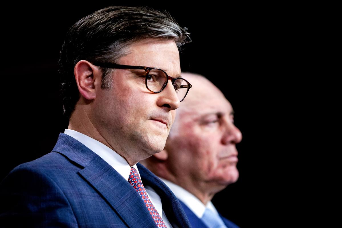 Johnson Defends Vote to Kill FISA Warrant Requirement