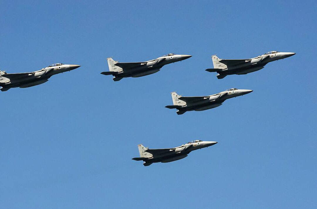 Israel Announces It Will Respond to Iran Missile Attack as Airlines Cancel Flights to Region