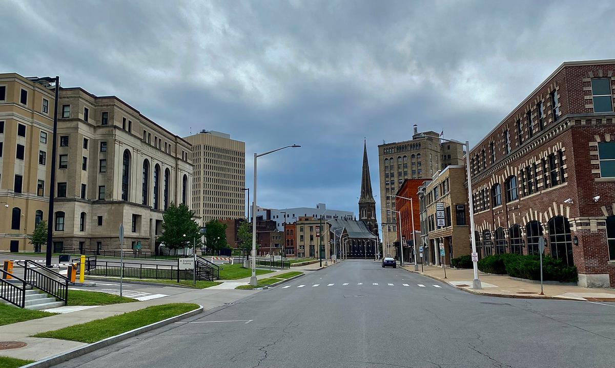 Utica, N.Y.'s rich history in abolition and anti-slavery sentiment began in the 1800s, when New Englanders searching for land and liberty moved to the region. This contemporary view of downtown Utica showcases historic and modern buildings. (<a href="https://commons.wikimedia.org/wiki/User:Andre_Carrotflower">Andre Carrotflower</a>/<a href="https://creativecommons.org/licenses/by-sa/4.0/deed.en">CC BY-SA 4.0</a>)