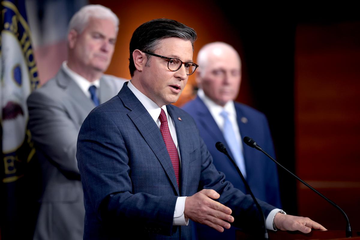 Top House Armed Services Democrat Says Johnson’s ‘Convoluted’ Ukraine Aid Plan Will Only Bring Further Delays