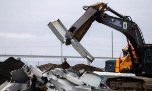 Salvage Crews Race Against the Clock to Remove Massive Chunks of Fallen Baltimore Bridge