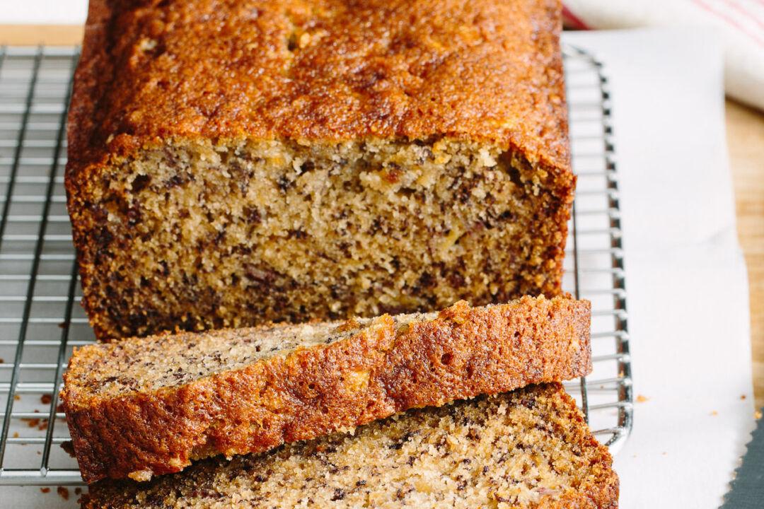 My Mom’s Clever Trick Will Forever Change the Way You Eat Banana Bread