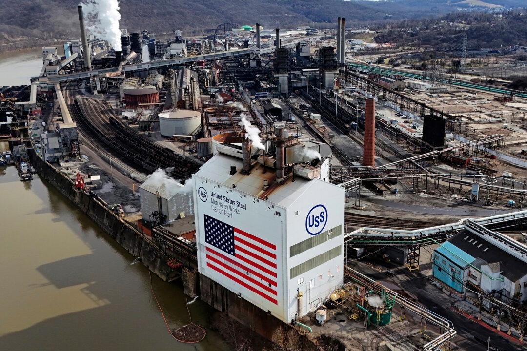 The Politics of Steel Are Center Stage in Pennsylvania