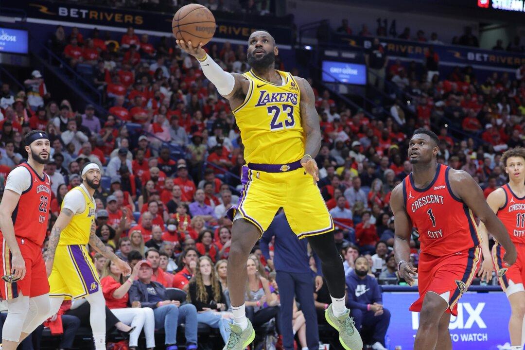 Lakers Secure Playoff Berth, Trip to Denver With Play-In Win Over Pelicans