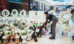 Victim Speaks of Bondi Attack, Weekend Shoppers Return