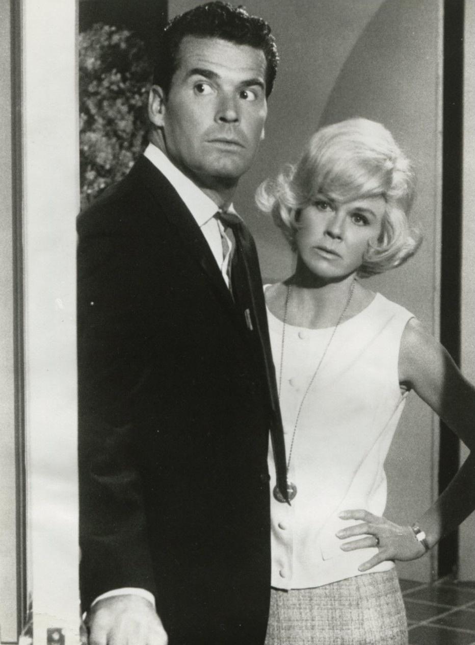 Nick Arden (James Garner) and Ellen Arden (Doris Day), In "Move Over, Darling." (20th Century Fox)