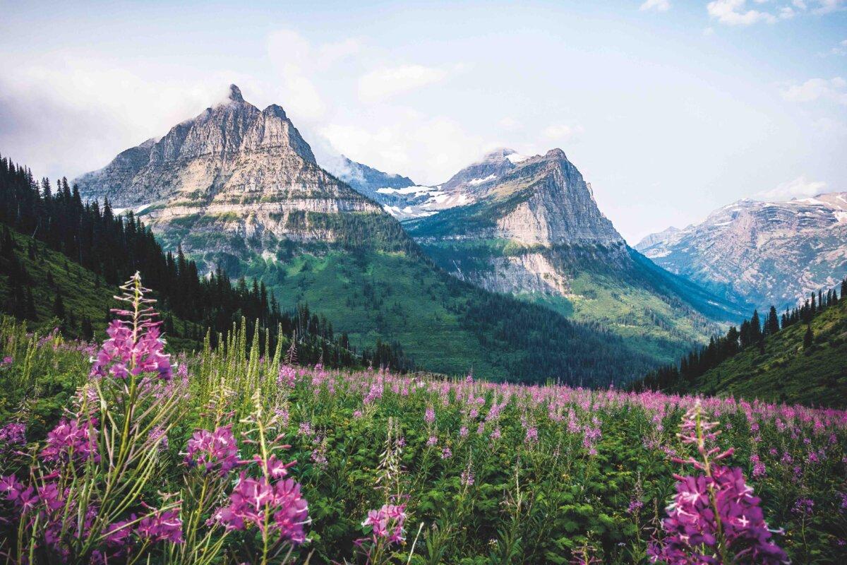Glacier National Park. (JeffGoulden/Getty Images)