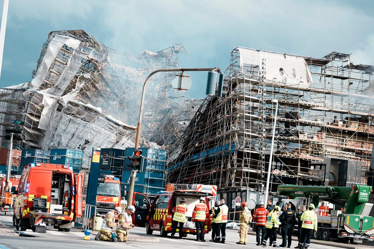 Firefighters Tackle Scaffolding Dangling Outside Ruins of Fire-Ravaged Danish Landmark