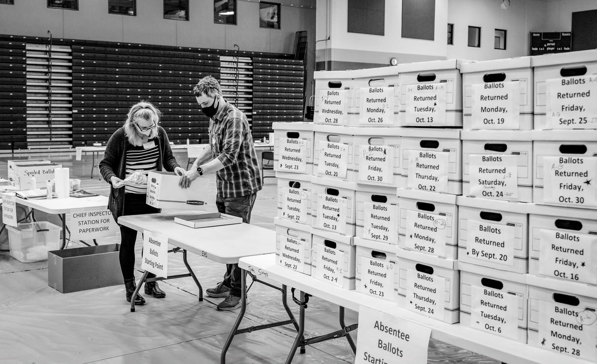 News Brief: Wisconsin Court Ruling on Voting Laws, Updates on Trump’s Cases, and House Democrats’ Call for Action on Border