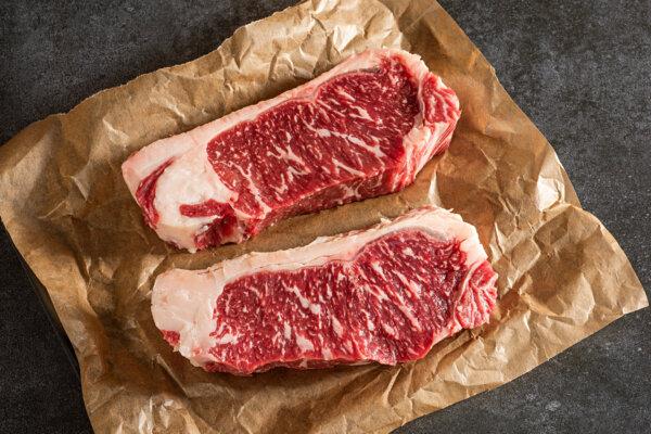 New York strip offers the perfect balance of tenderness and fat. (BURCU ATALAY TANKUT/Moment/Getty Images)