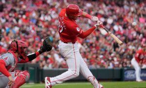 Stephenson Hits 1st Career Grand Slam, Fairchild Drives in 2 as the Reds Beat the Angels 7–5