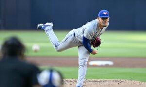 Jose Berrios Improves to 4–0 as Jays Knock Off Padres