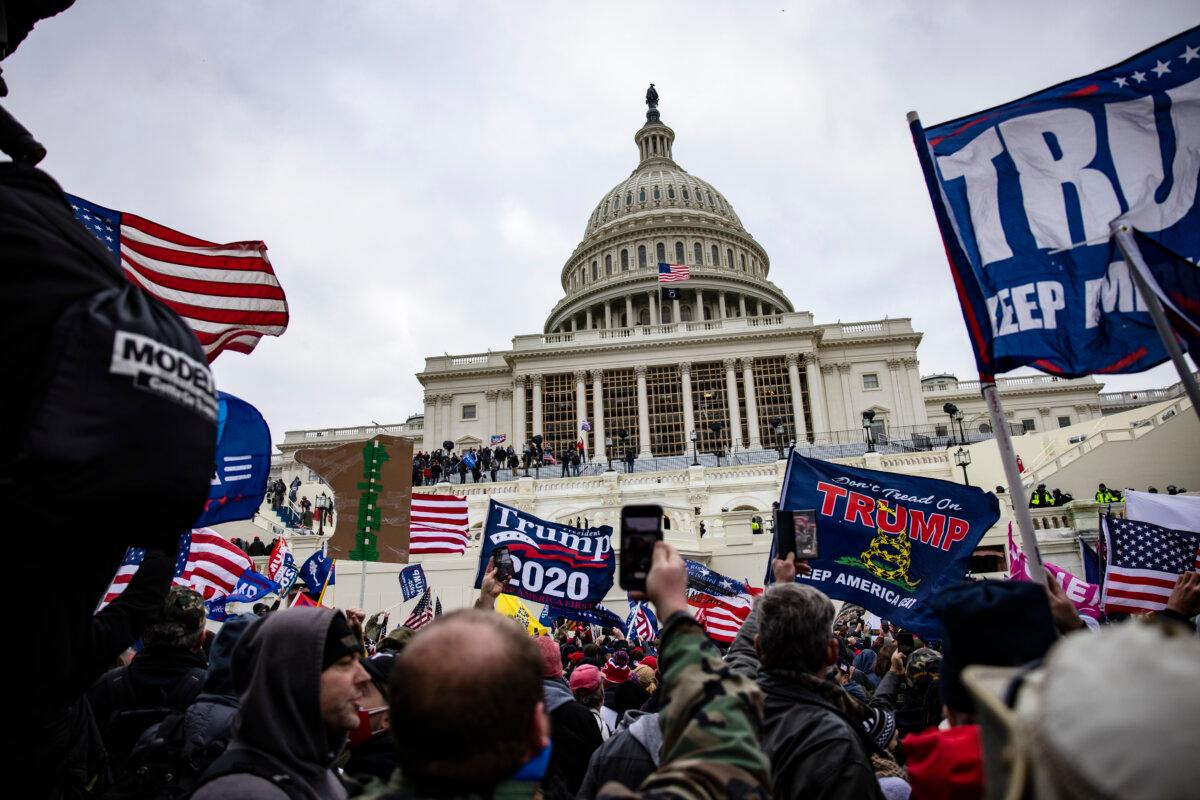 Trump supporters protest at the U.S. Capitol on January 6, 2021. (Samuel Corum/Getty Images)