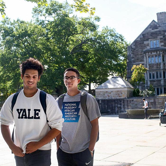 Police Crack Down on Pro-Palestinian Protests at Yale
