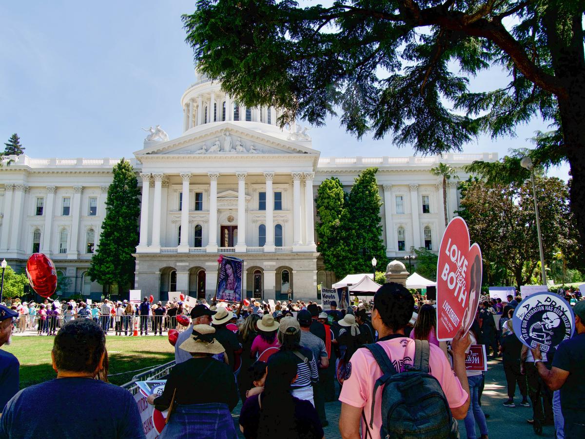 Thousands Gather at California’s Capitol for the 4th Annual March for Life Rally
