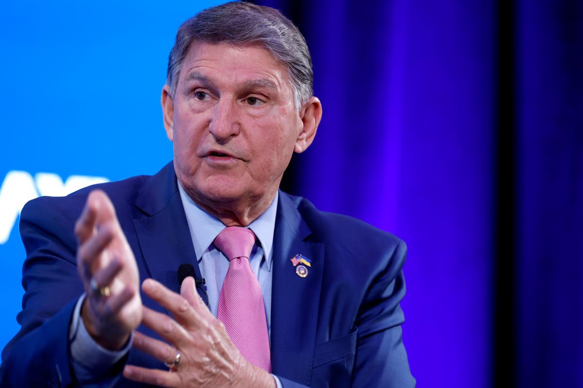 Retiring Senator Joe Manchin Endorses Glenn Elliott as Potential Successor