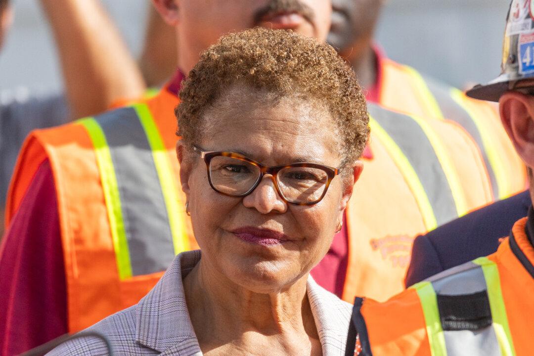 Los Angeles DA Announces Charges Against Suspect in Burglary of Mayor’s House