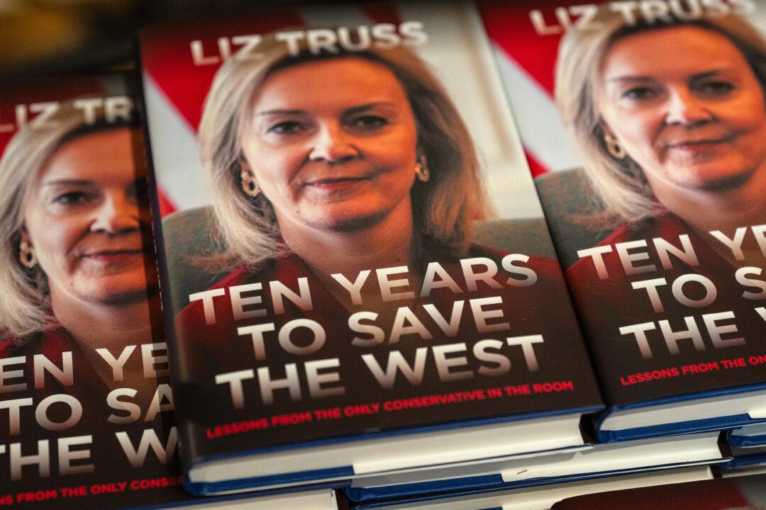 Former British PM Liz Truss Warns About Global Threat of the Left