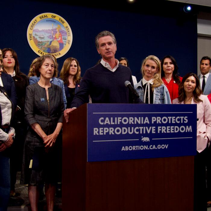 Newsom, Lawmakers Introduce Bill in Response to Arizona’s Abortion Ban