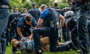 UT–Austin Faculty Condemn School President for Arrests of Pro-Palestinian Protesters