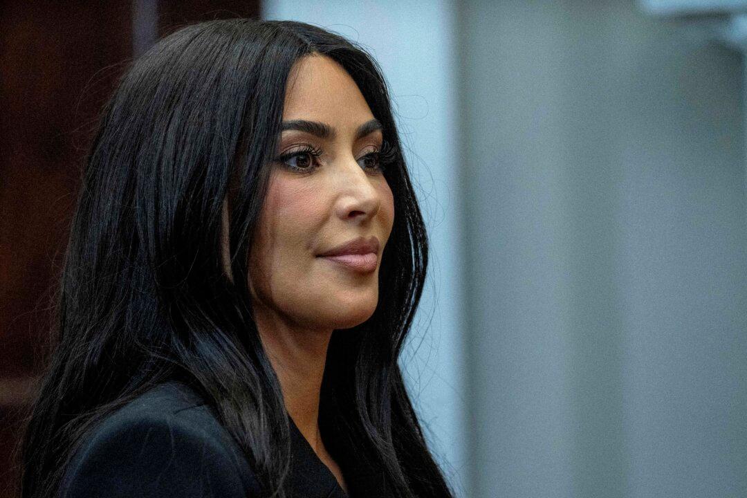 Kim Kardashian Discusses Criminal Justice Reform at White House