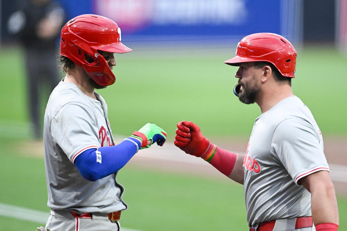 Phillies Pound Five Home Runs, Pummel Padres