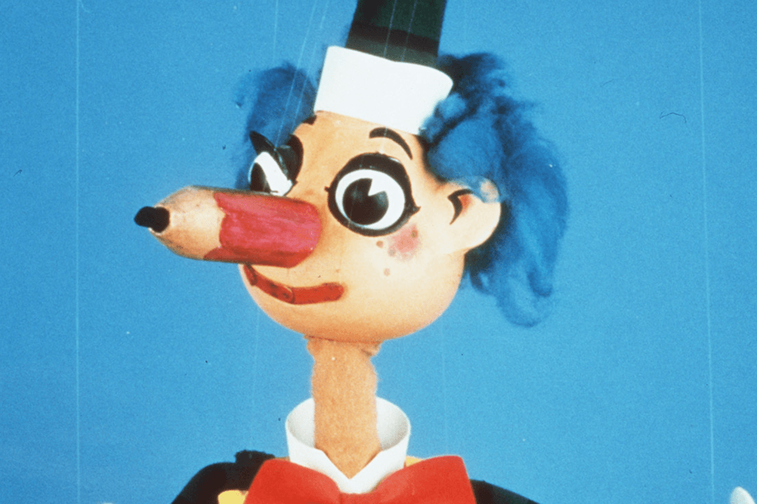 Mr Squiggle, the Man From the Moon, Lands in Museum