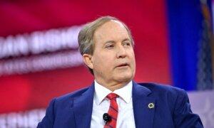 Texas Asks Court to Block Federal Workplace Guidance on ‘Gender Identity’