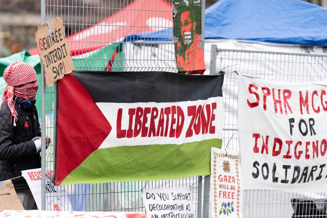 Conrad Black: Anti-Israel Encampments Have No Place on Canadian University Campuses