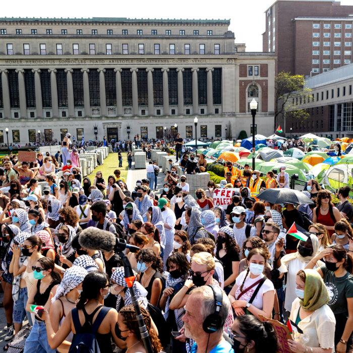 Columbia Cancels Main Commencement Ceremony