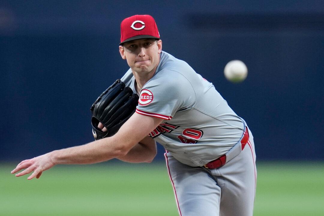 Dominant Reds Pitching Sends Padres to Fifth Consecutive Loss