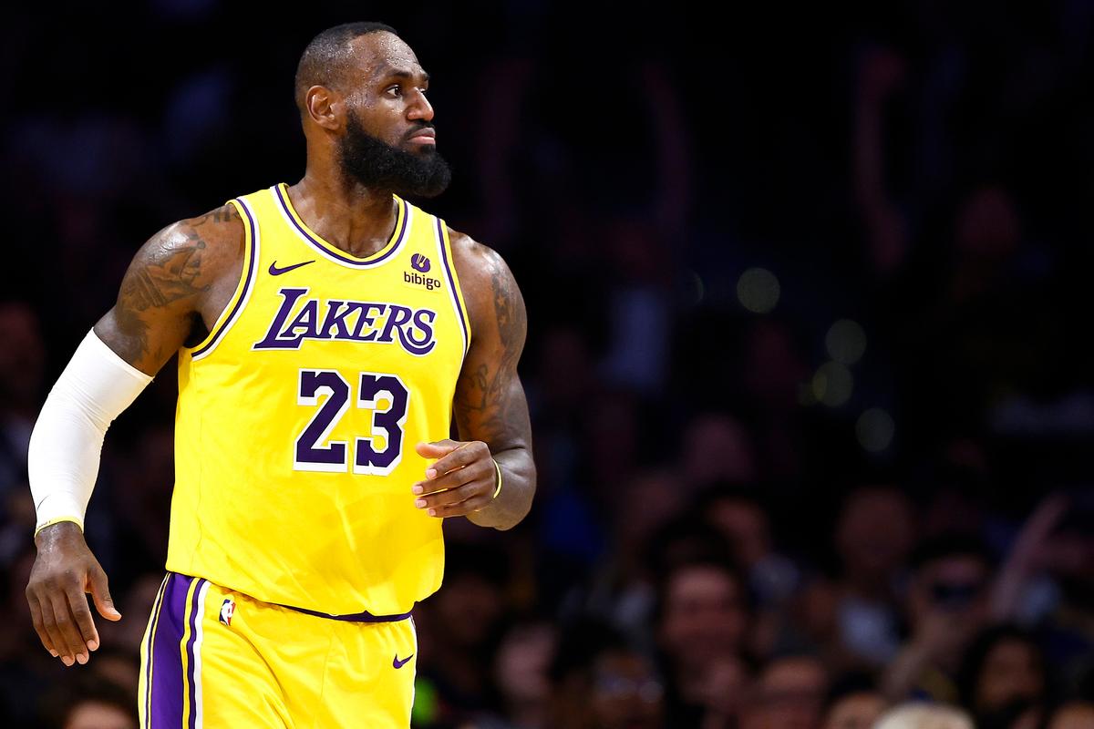 Future with Lakers is Murky for Lebron James After Team’s Playoff Exit