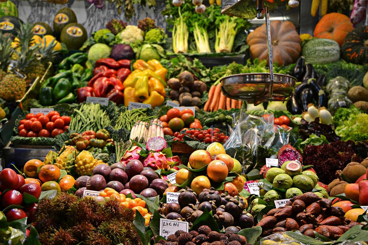 Plenty of fresh, locally sourced fruits and vegetables can be found in the covered markets. (Jacopo Maia/Unsplash)