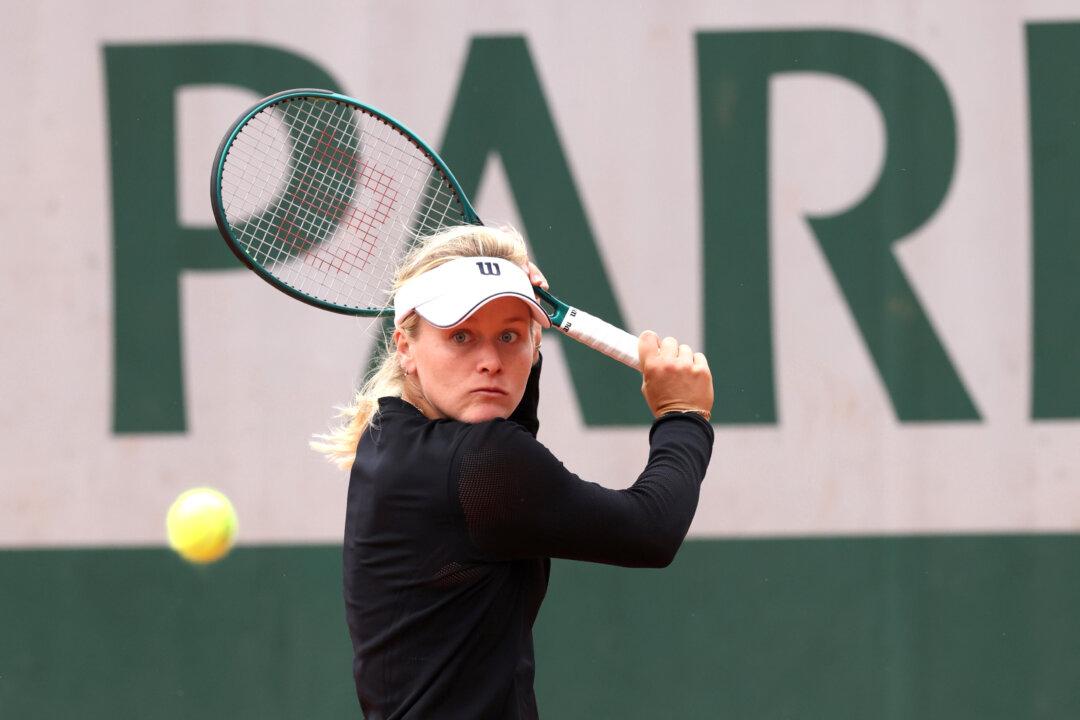 American Peyton Stearns Leads Unseeded Players Pulling Off Upsets on Long Day at French Open
