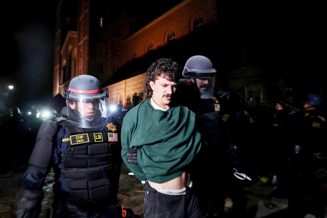 LA County to Use Public Funds to Aid Defense of Pro-Palestinian Protestors Arrested at UCLA