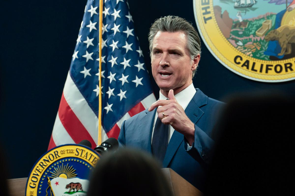 Newsom Signs Bill Delaying $25 Minimum Wage for Some Health Care Workers in California