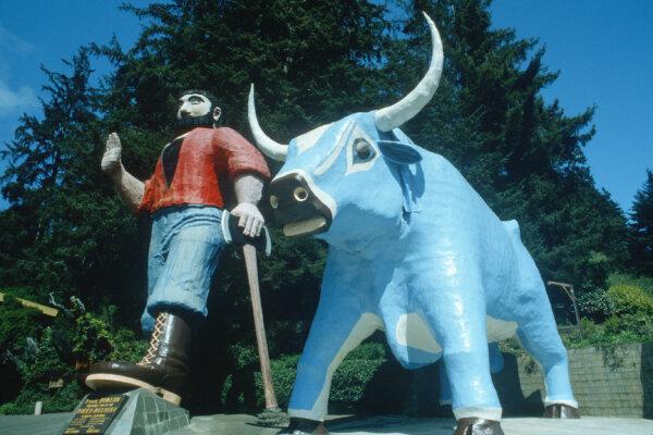 A 49-foot-tall Paul Bunyan and his sidekick, Babe the Blue Ox, await visitors in the parking lot of Klamath’s vintage Trees of Mystery park. (Joe Sohm/Dreamstime/TNS)