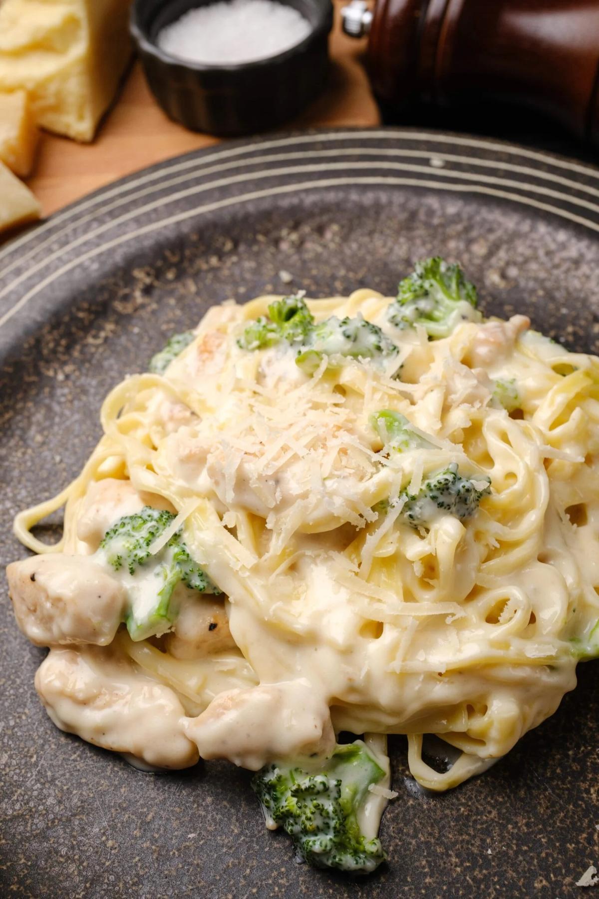 Chicken Fettuccini Alfredo